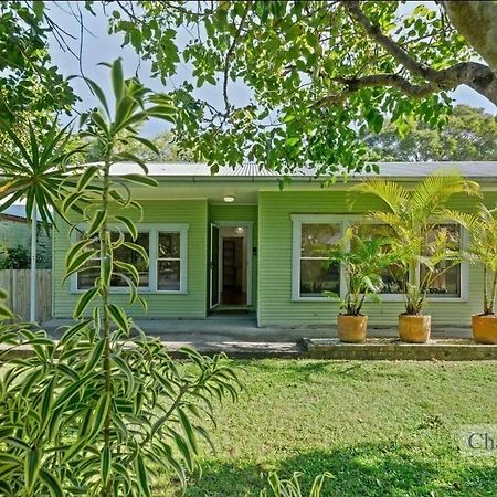 Charlie'S Beach House Byron Bay Extérieur photo